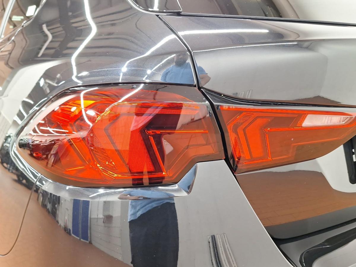 Originalaufnahme des Fahrzeugs Originalaufnahme des Fahrzeugs