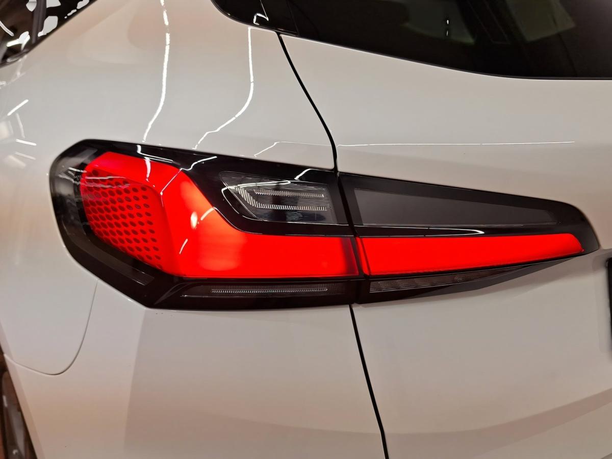 Originalaufnahme des Fahrzeugs Originalaufnahme des Fahrzeugs