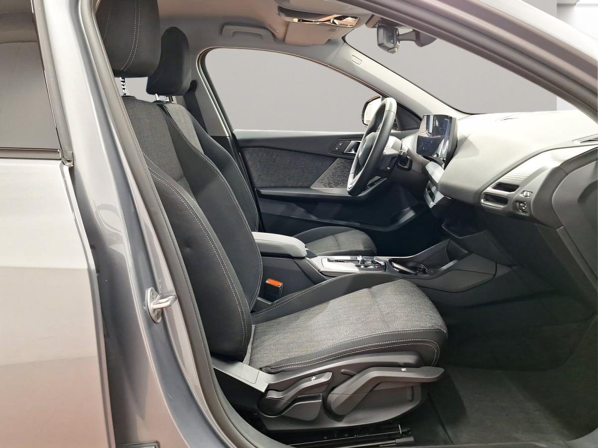 Originalaufnahme des Fahrzeugs Originalaufnahme des Fahrzeugs