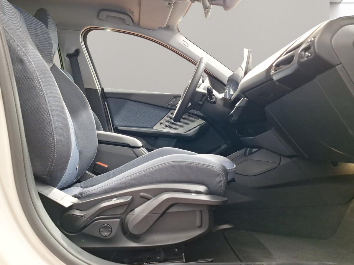 Originalaufnahme des Fahrzeugs Originalaufnahme des Fahrzeugs