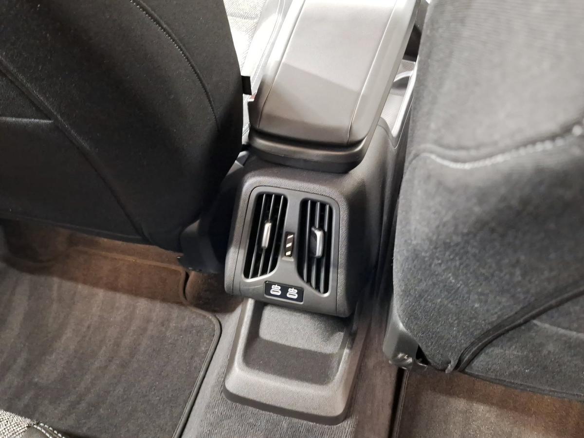 Originalaufnahme des Fahrzeugs Originalaufnahme des Fahrzeugs