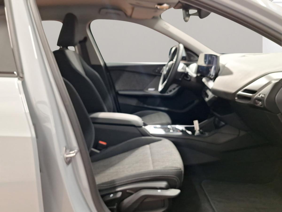 Originalaufnahme des Fahrzeugs Originalaufnahme des Fahrzeugs