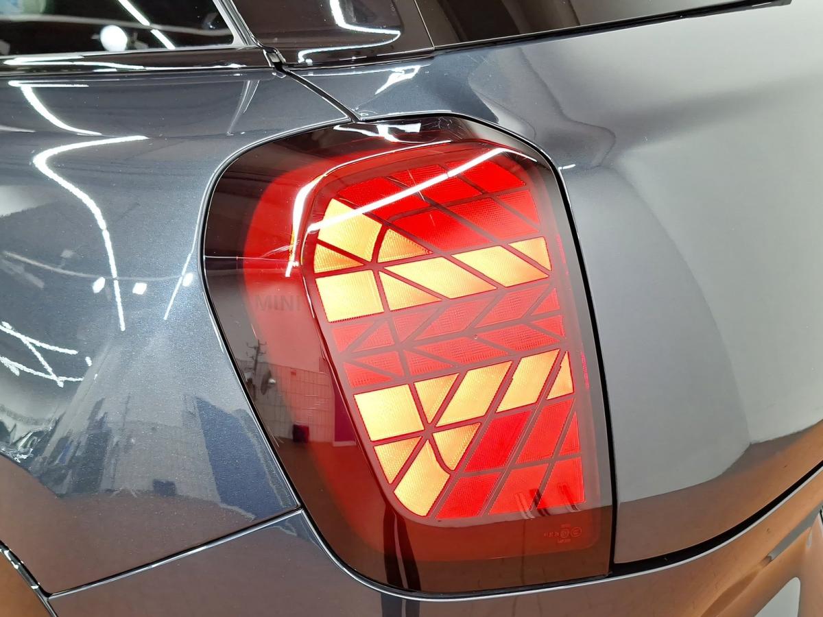 Originalaufnahme des Fahrzeugs Originalaufnahme des Fahrzeugs