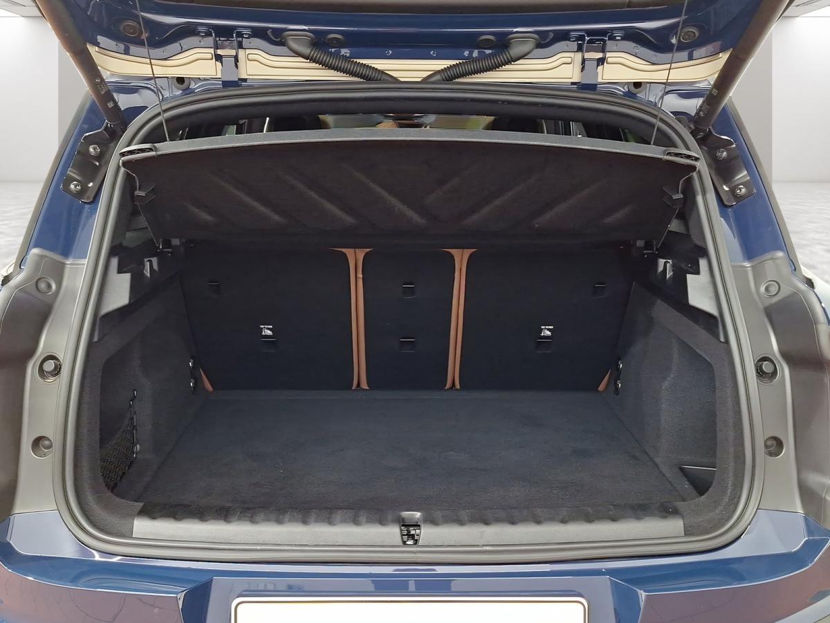 Originalaufnahme des Fahrzeugs