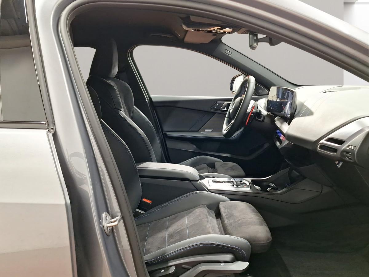 Originalaufnahme des Fahrzeugs Originalaufnahme des Fahrzeugs