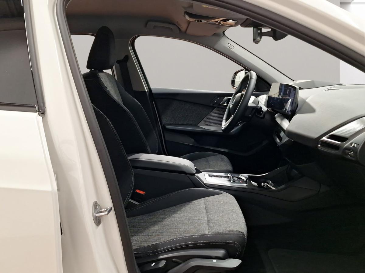 Originalaufnahme des Fahrzeugs Originalaufnahme des Fahrzeugs