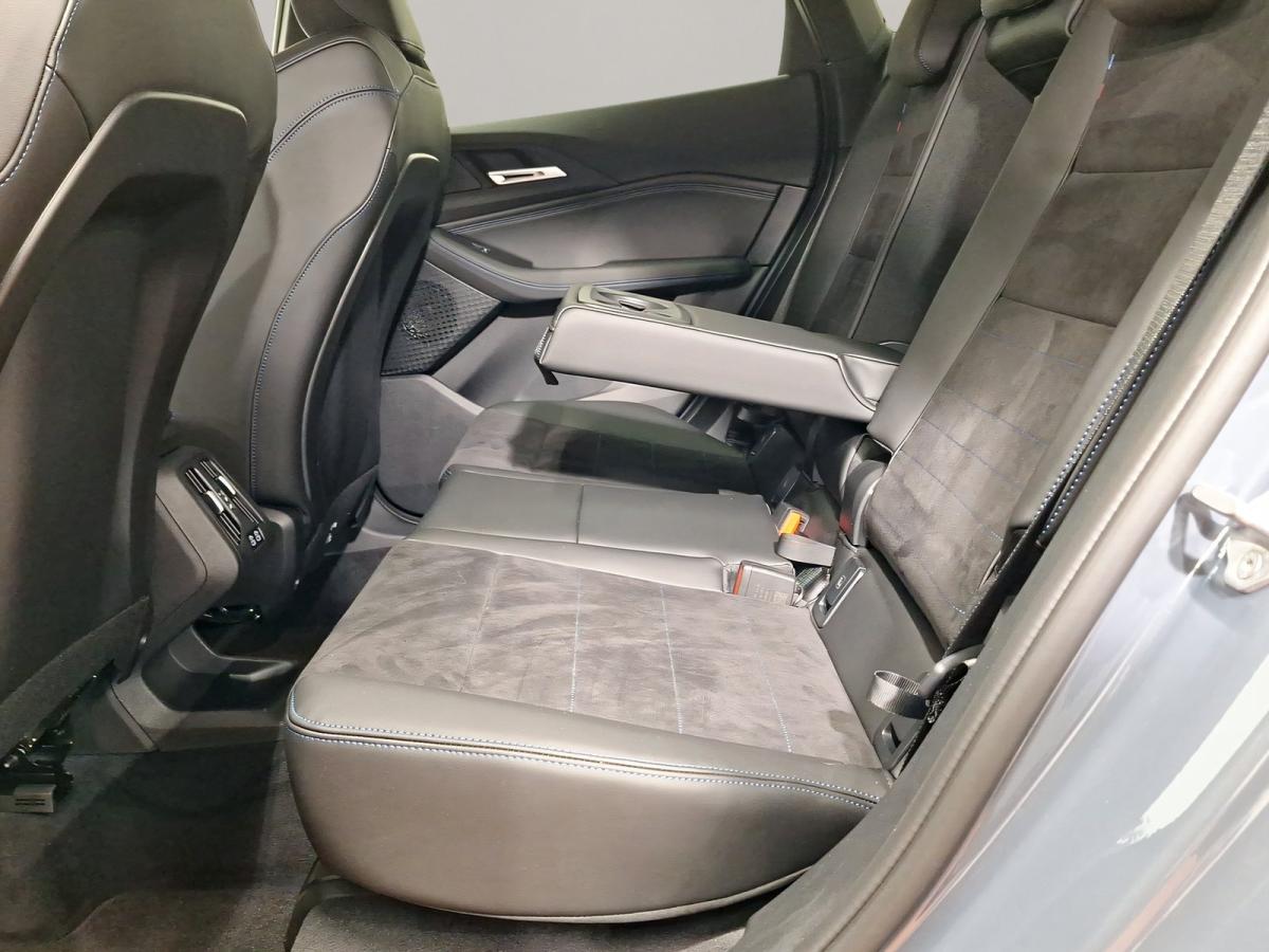 Originalaufnahme des Fahrzeugs Originalaufnahme des Fahrzeugs