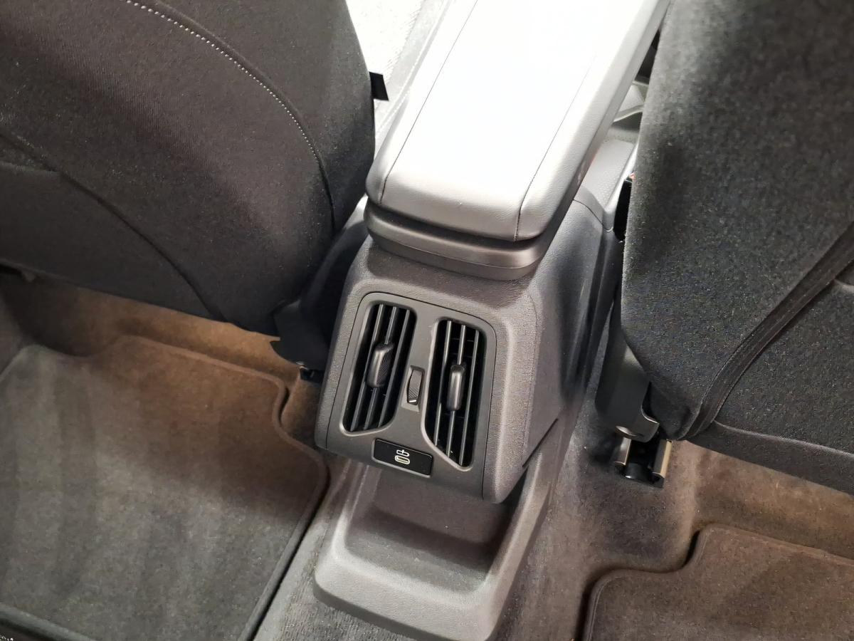 Originalaufnahme des Fahrzeugs Originalaufnahme des Fahrzeugs