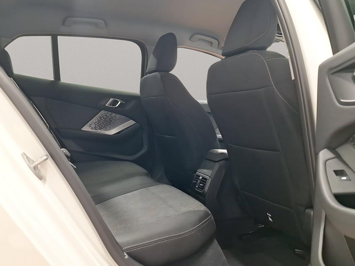 Originalaufnahme des Fahrzeugs Originalaufnahme des Fahrzeugs