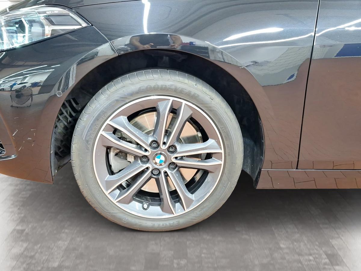 Originalaufnahme des Fahrzeugs Originalaufnahme des Fahrzeugs