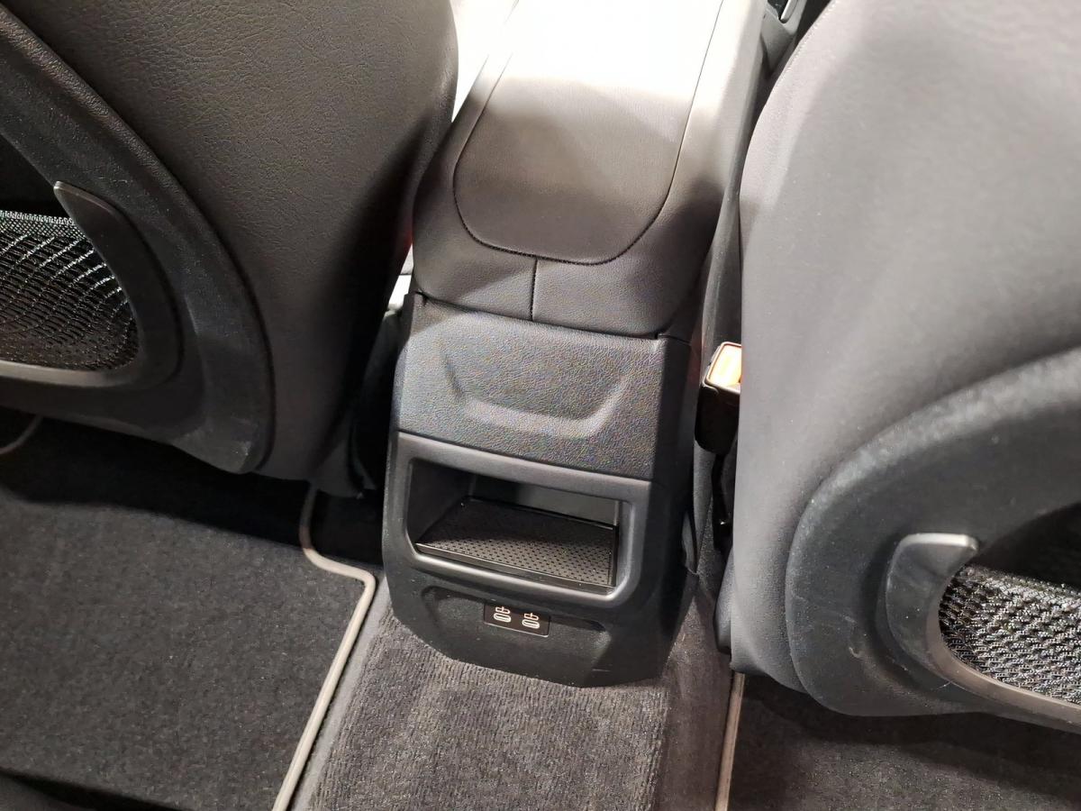 Originalaufnahme des Fahrzeugs Originalaufnahme des Fahrzeugs