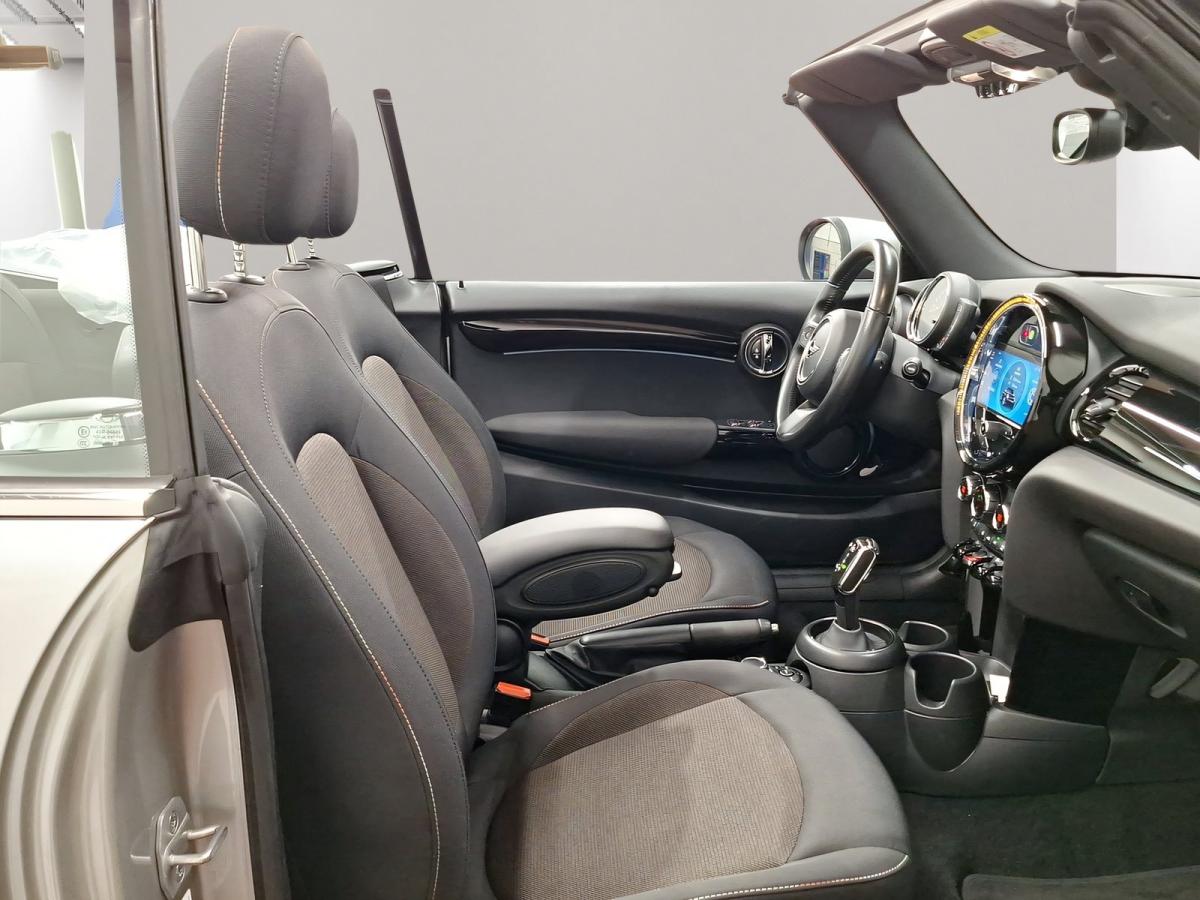 Originalaufnahme des Fahrzeugs Originalaufnahme des Fahrzeugs
