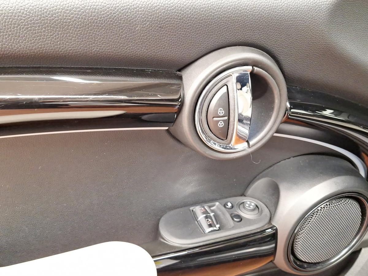 Originalaufnahme des Fahrzeugs Originalaufnahme des Fahrzeugs