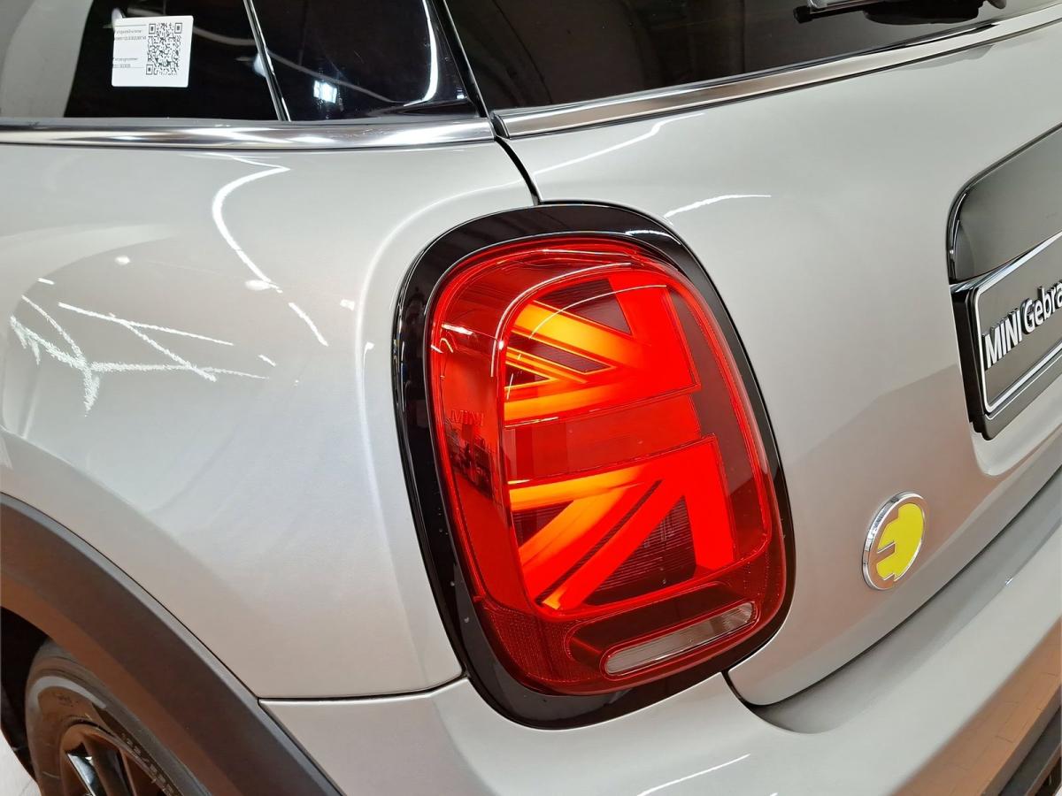 Originalaufnahme des Fahrzeugs Originalaufnahme des Fahrzeugs