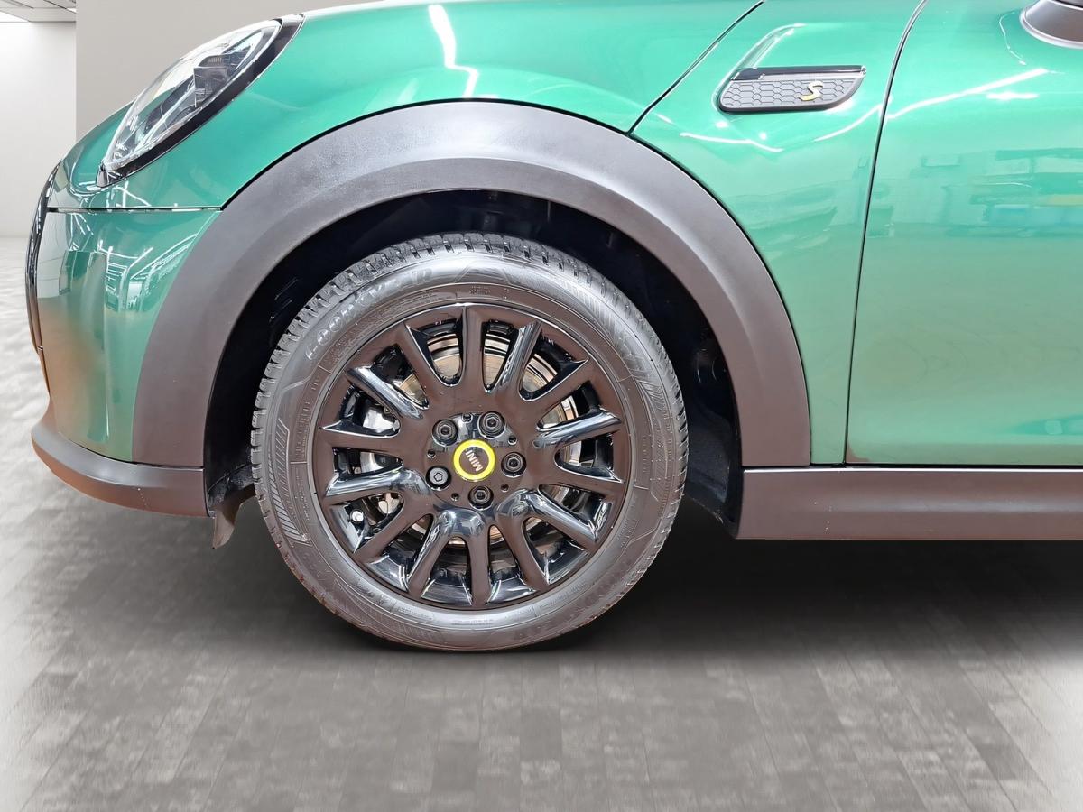 Originalaufnahme des Fahrzeugs Originalaufnahme des Fahrzeugs