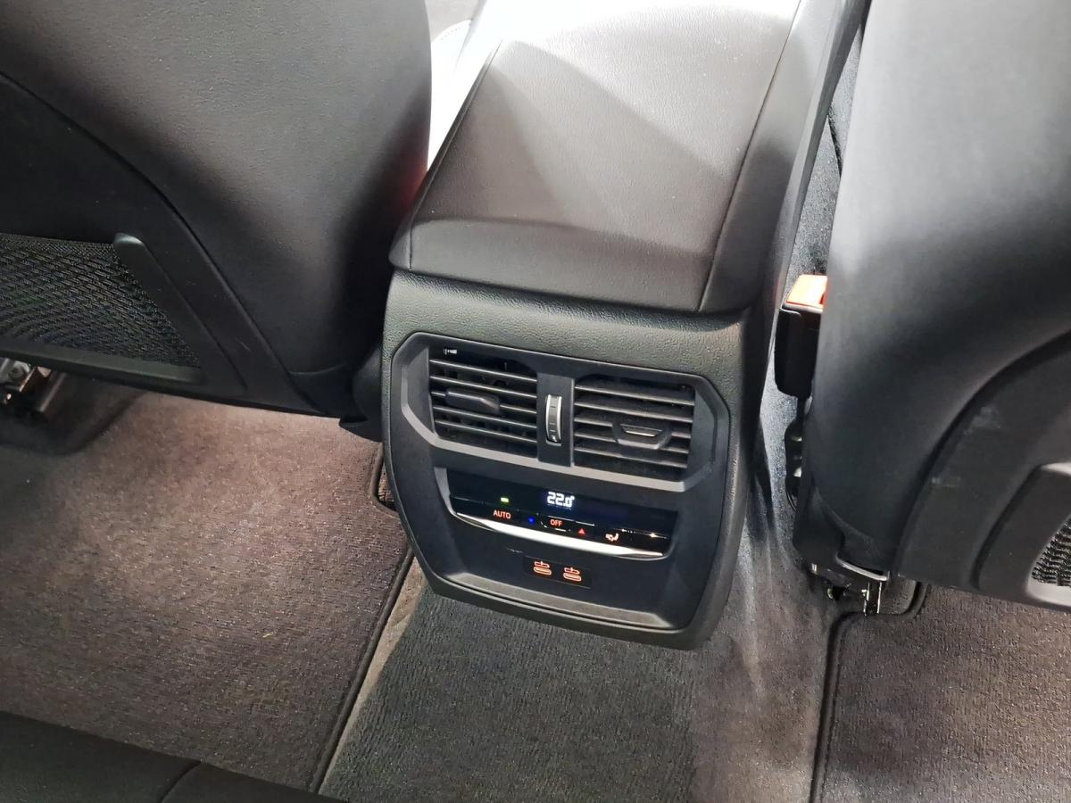 Originalaufnahme des Fahrzeugs