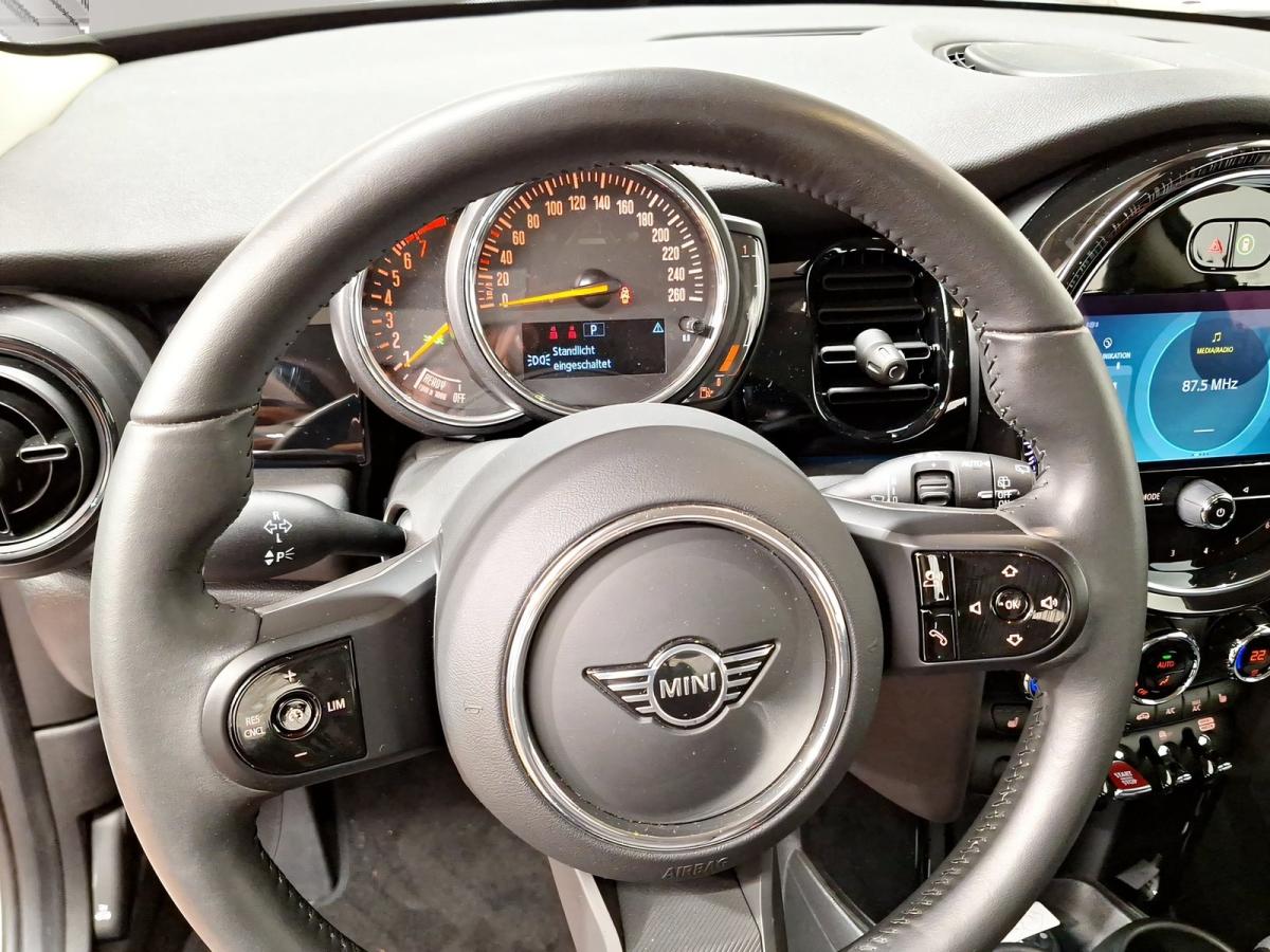 Originalaufnahme des Fahrzeugs Originalaufnahme des Fahrzeugs