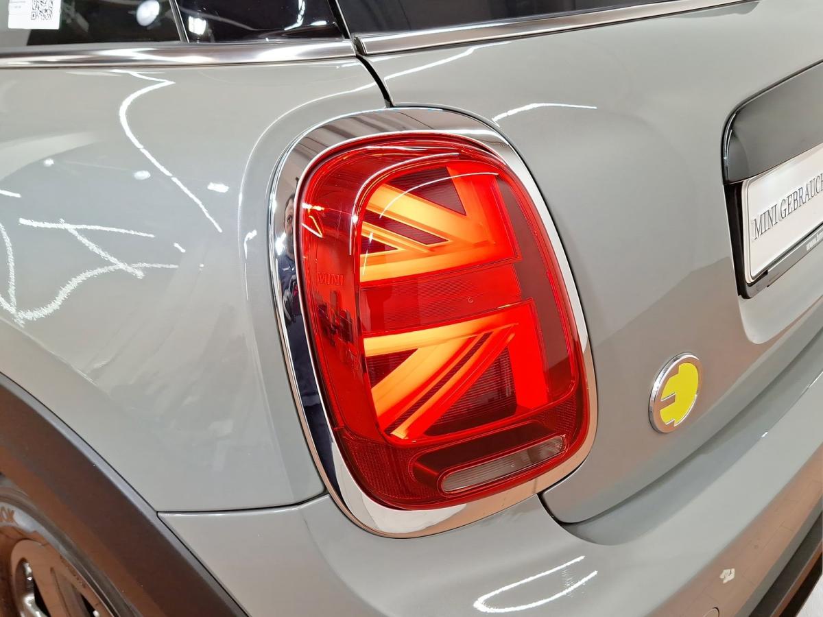 Originalaufnahme des Fahrzeugs Originalaufnahme des Fahrzeugs