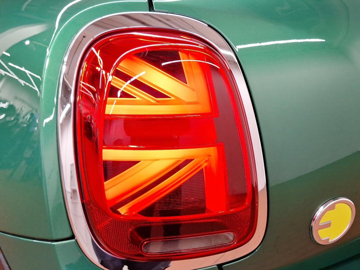 Originalaufnahme des Fahrzeugs Originalaufnahme des Fahrzeugs