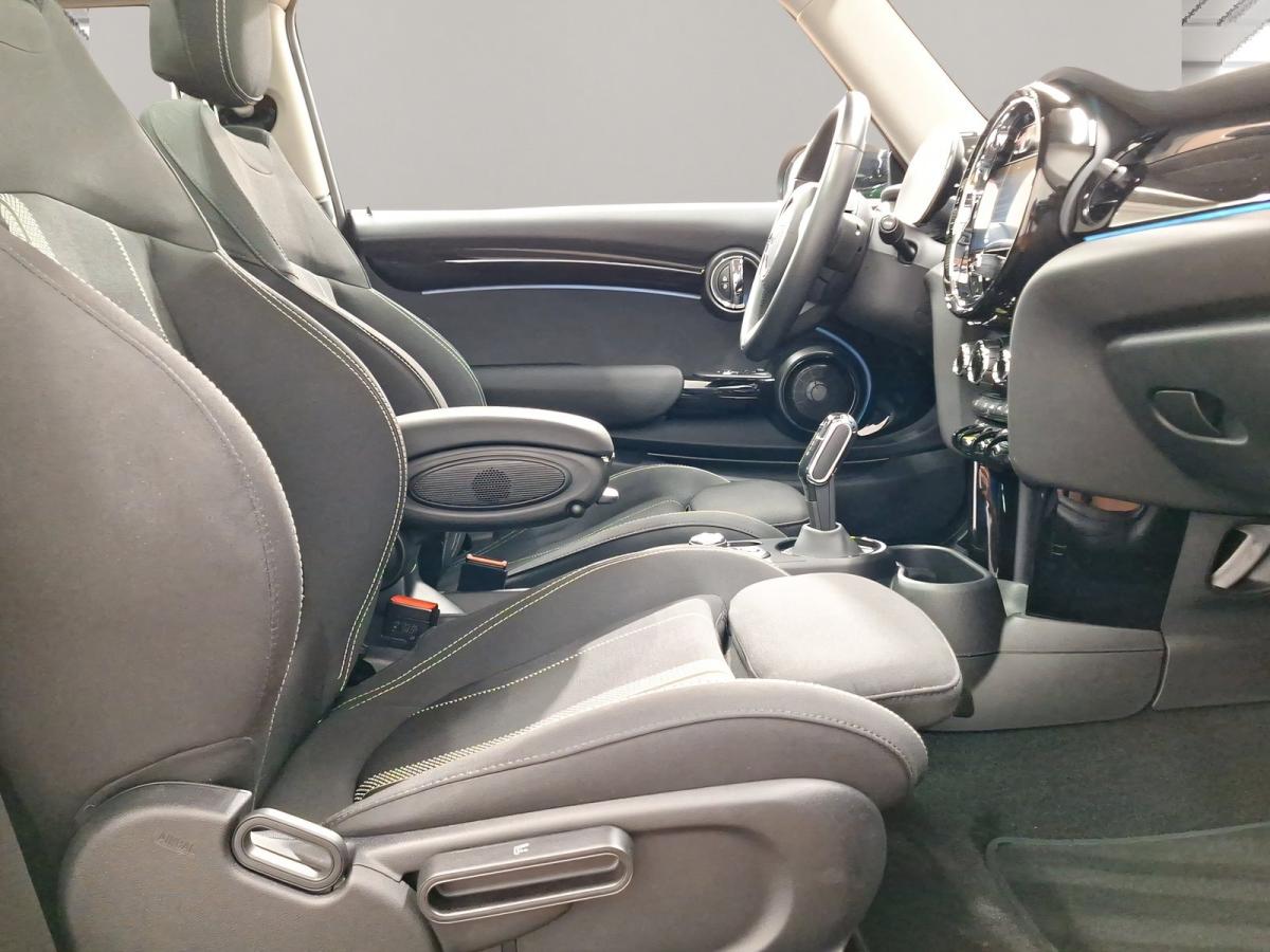 Originalaufnahme des Fahrzeugs Originalaufnahme des Fahrzeugs