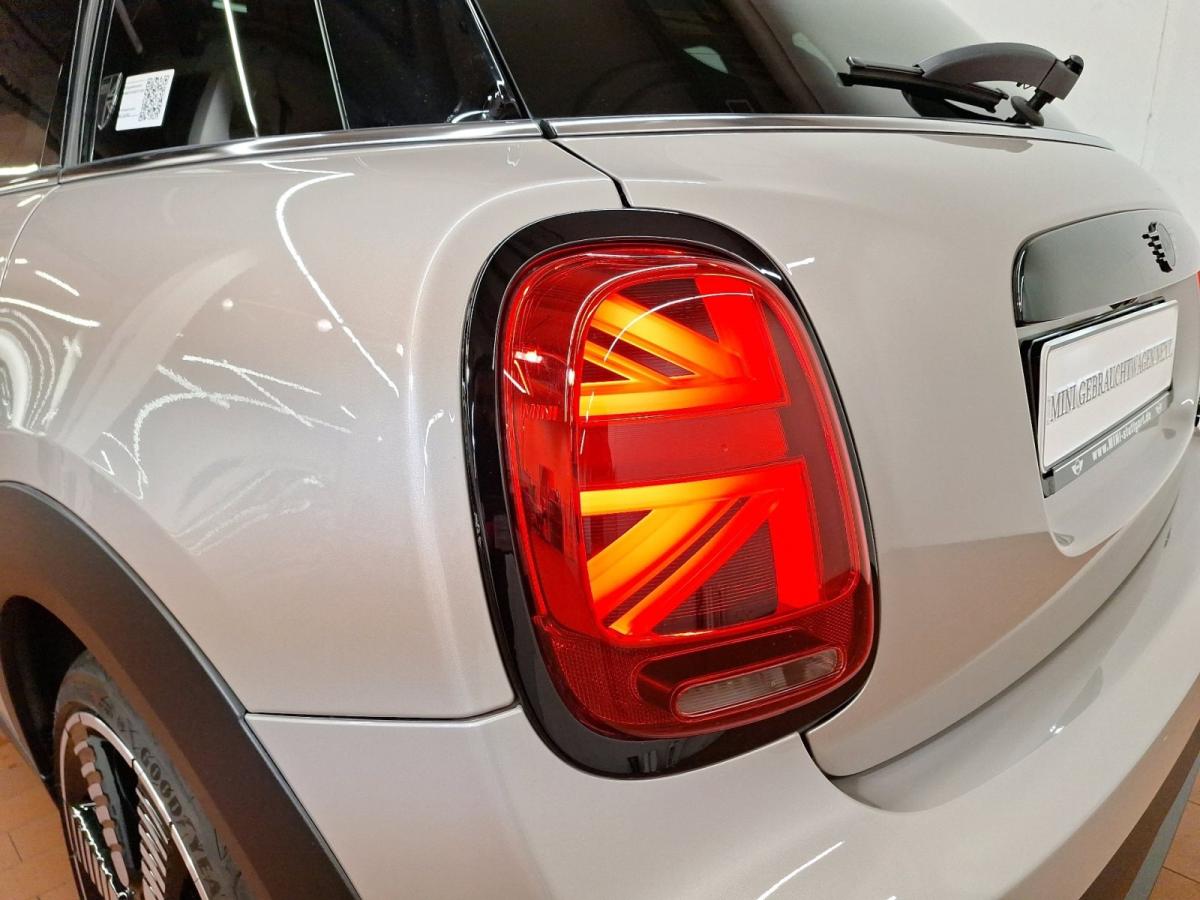 Originalaufnahme des Fahrzeugs Originalaufnahme des Fahrzeugs