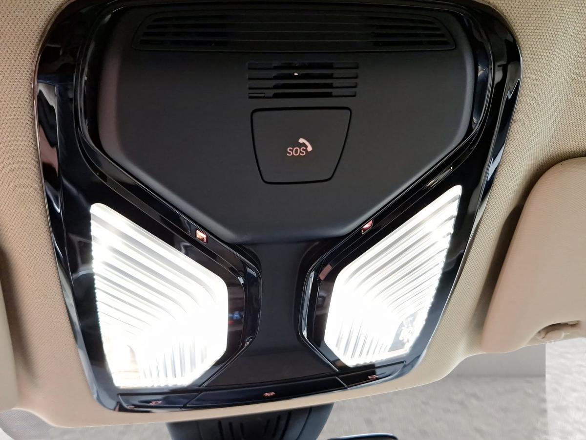 Originalaufnahme des Fahrzeugs Originalaufnahme des Fahrzeugs