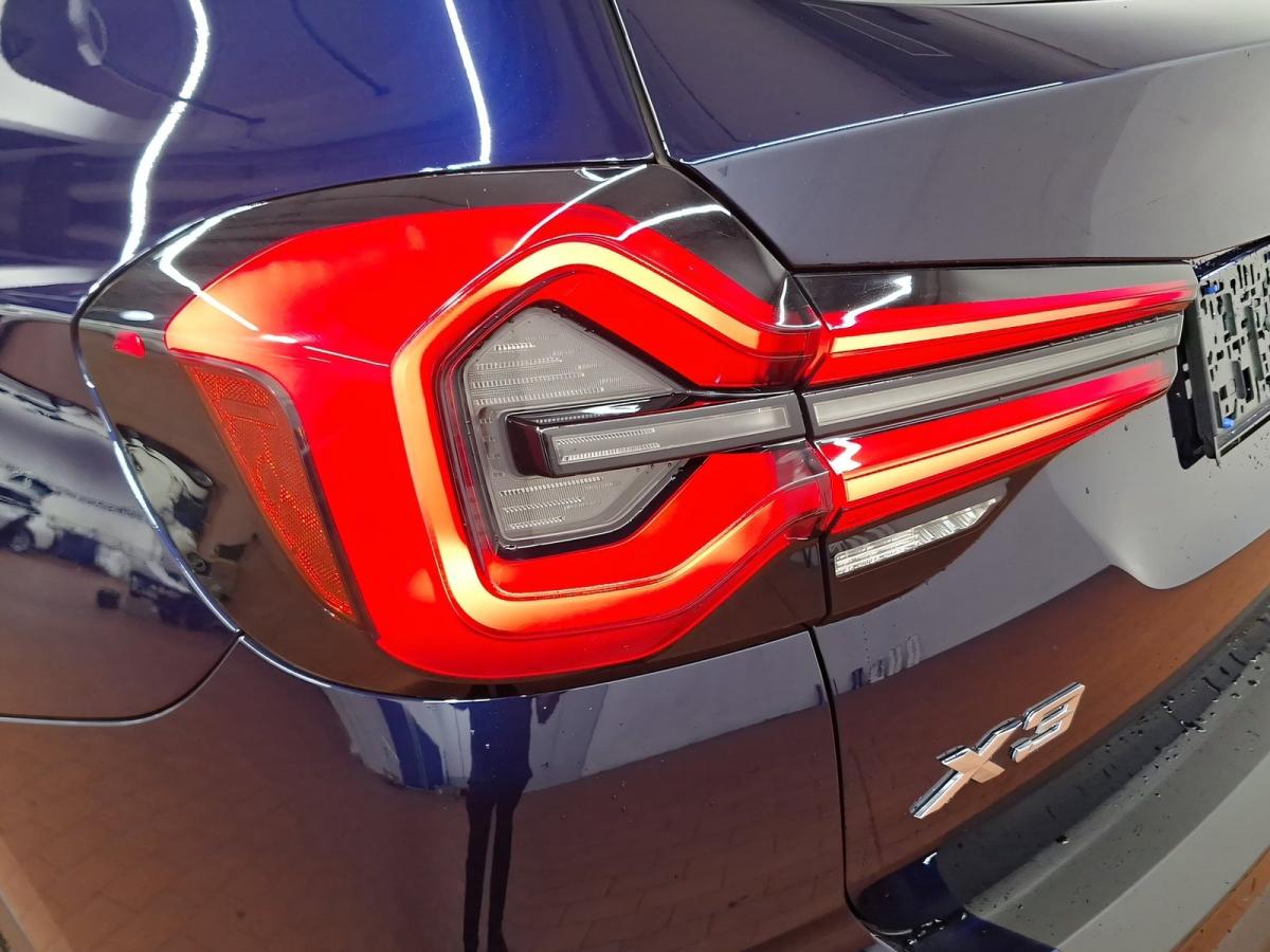 Originalaufnahme des Fahrzeugs Originalaufnahme des Fahrzeugs
