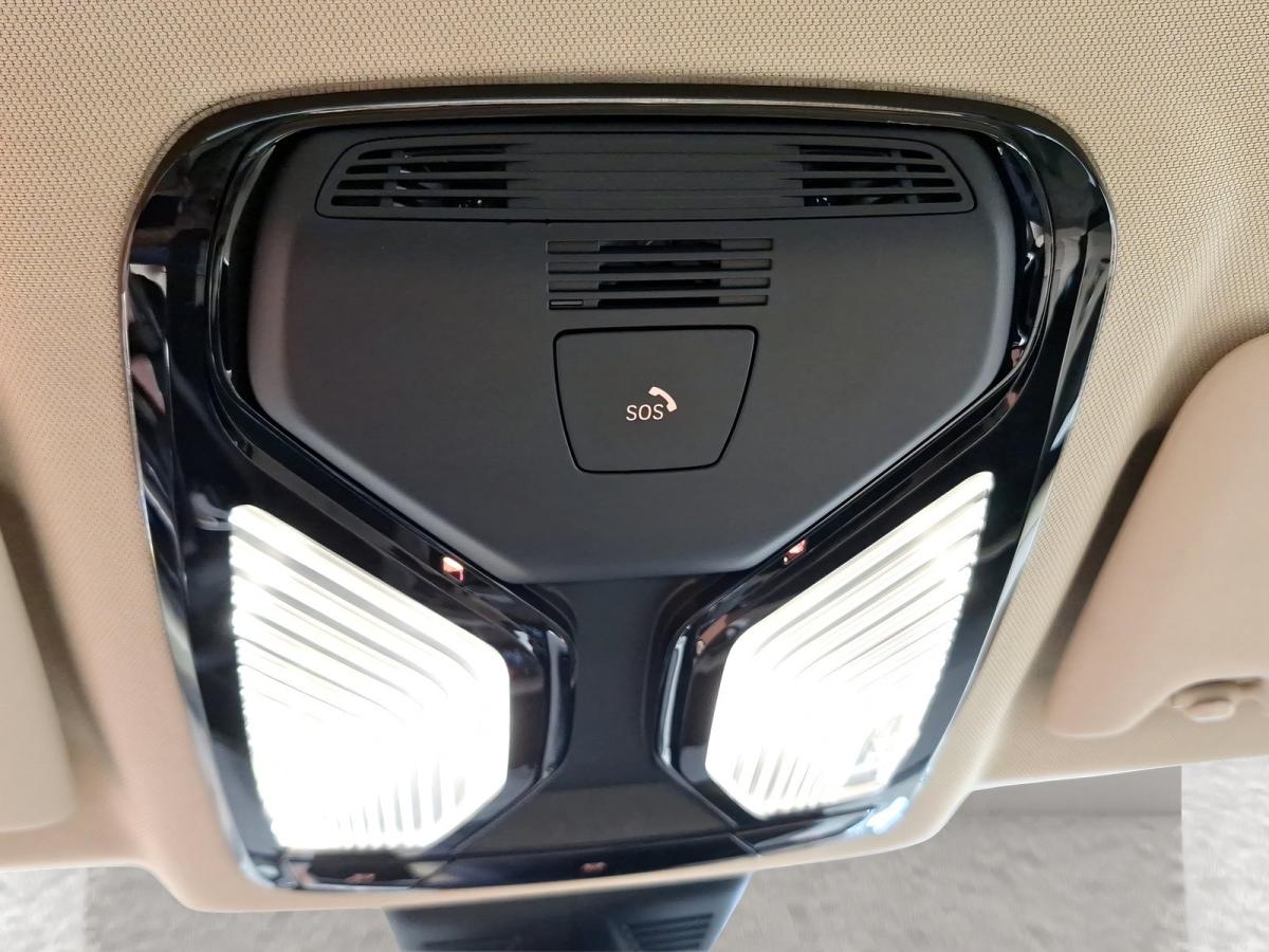 Originalaufnahme des Fahrzeugs Originalaufnahme des Fahrzeugs