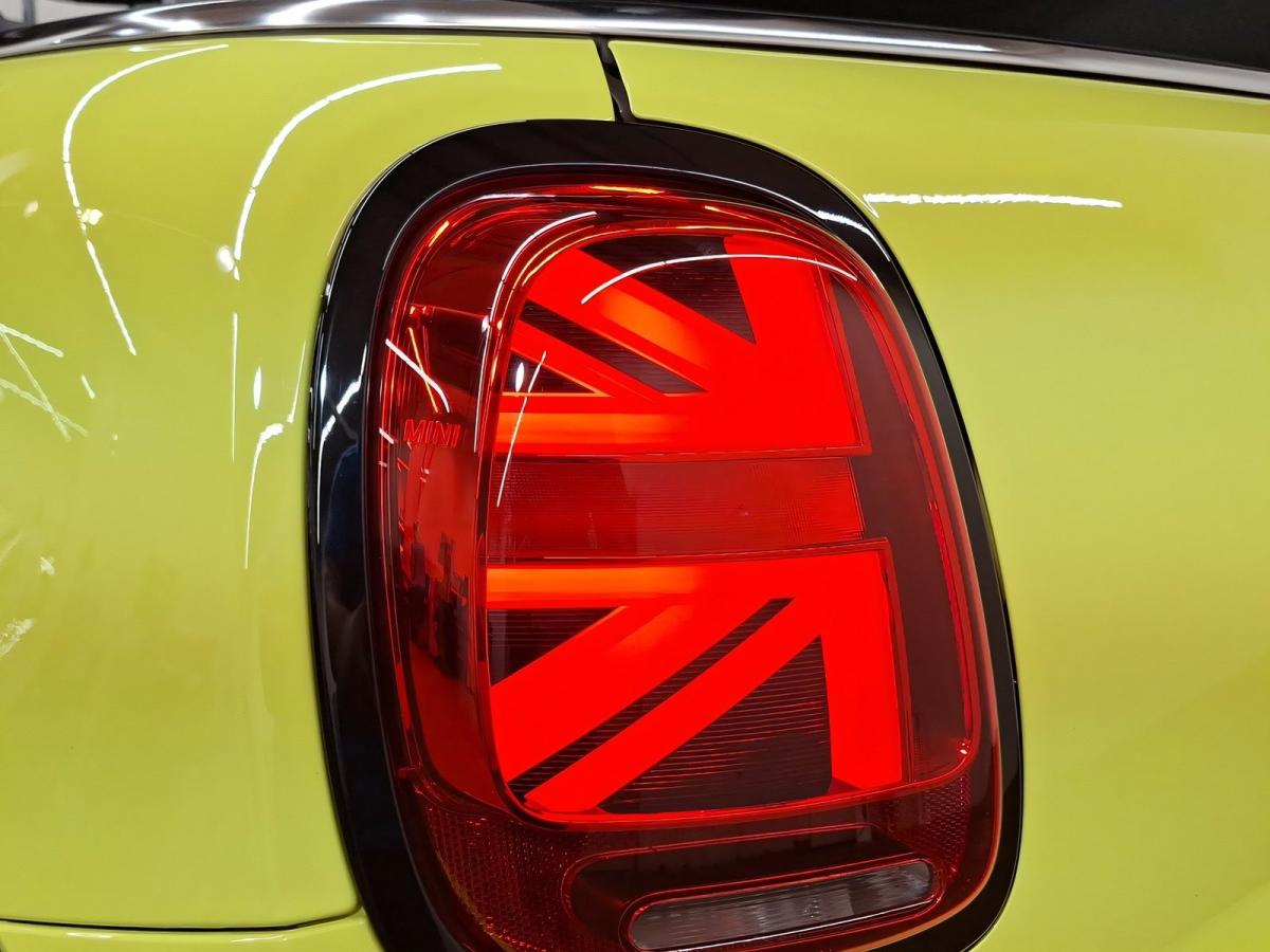 Originalaufnahme des Fahrzeugs Originalaufnahme des Fahrzeugs