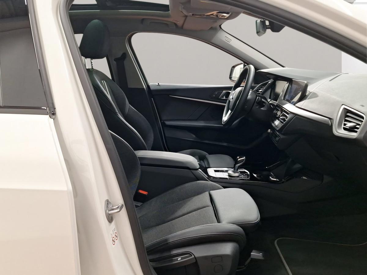 Originalaufnahme des Fahrzeugs Originalaufnahme des Fahrzeugs