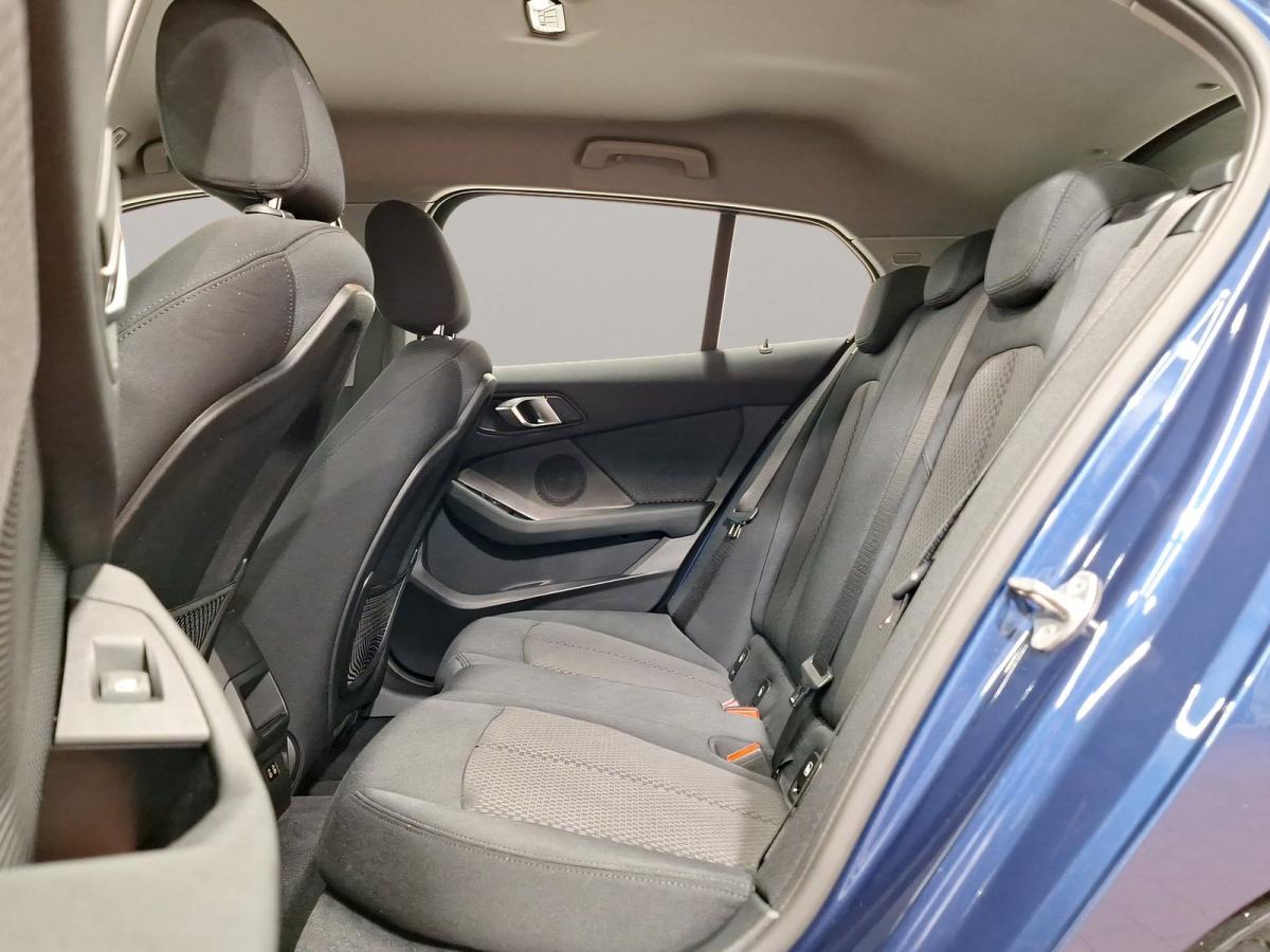 Originalaufnahme des Fahrzeugs Originalaufnahme des Fahrzeugs
