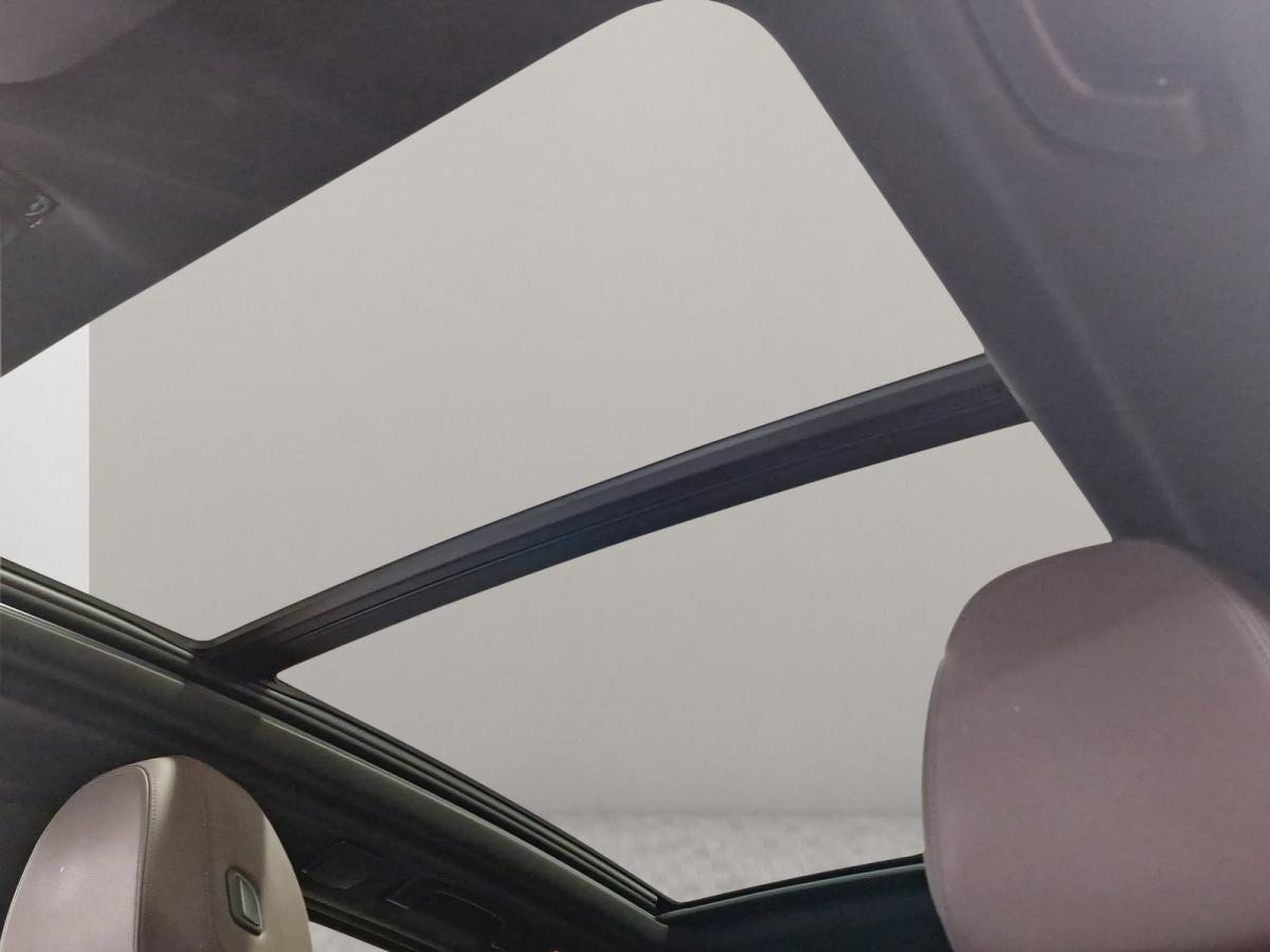 Originalaufnahme des Fahrzeugs Originalaufnahme des Fahrzeugs