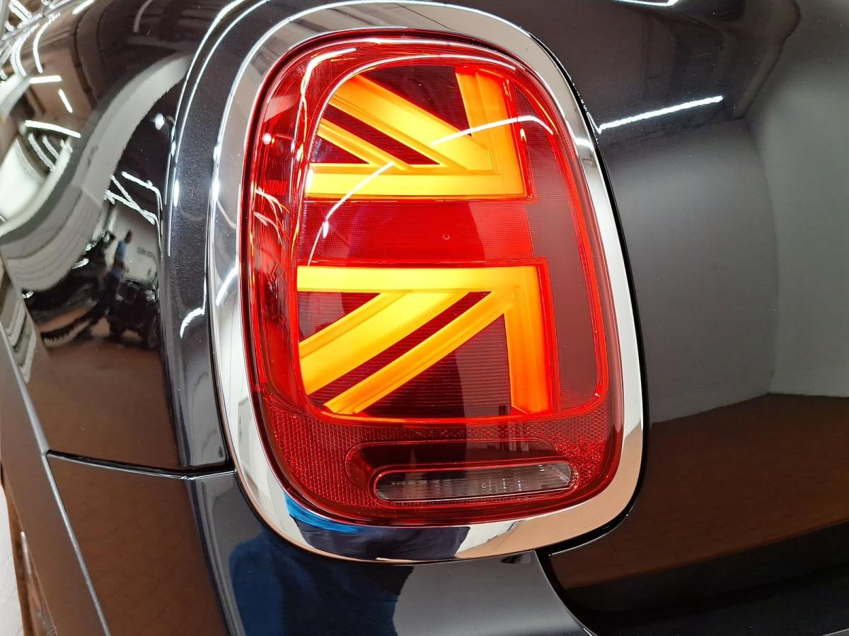 Originalaufnahme des Fahrzeugs Originalaufnahme des Fahrzeugs