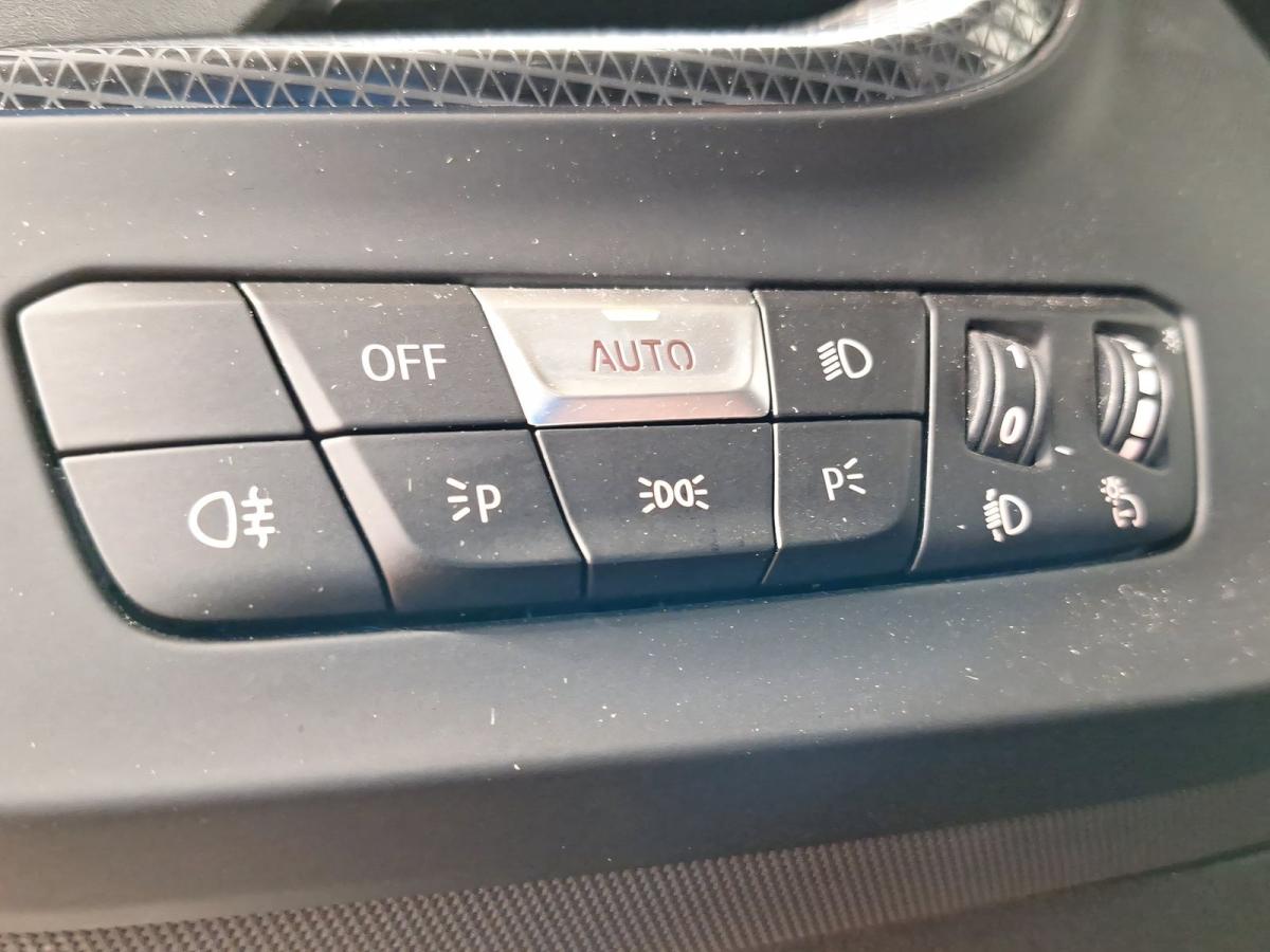 Originalaufnahme des Fahrzeugs Originalaufnahme des Fahrzeugs