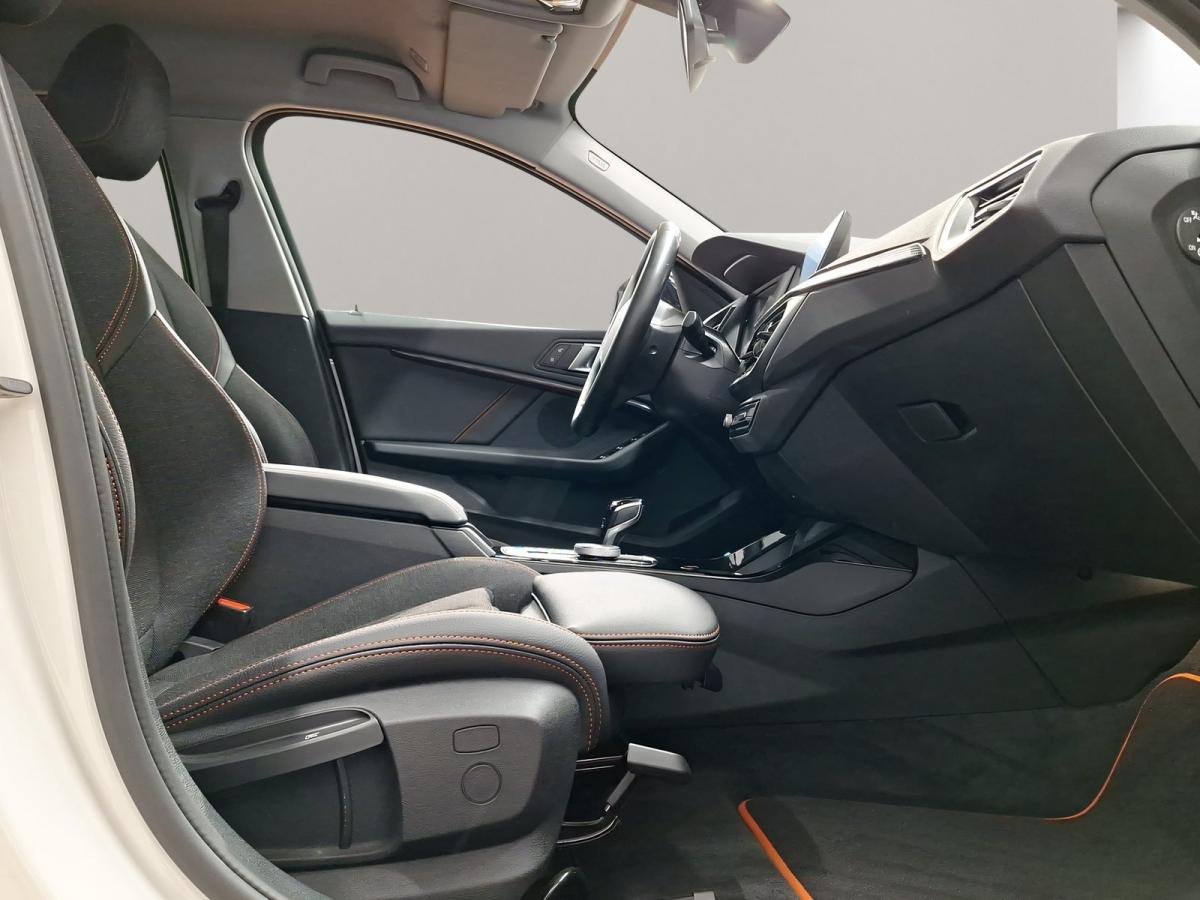Originalaufnahme des Fahrzeugs Originalaufnahme des Fahrzeugs