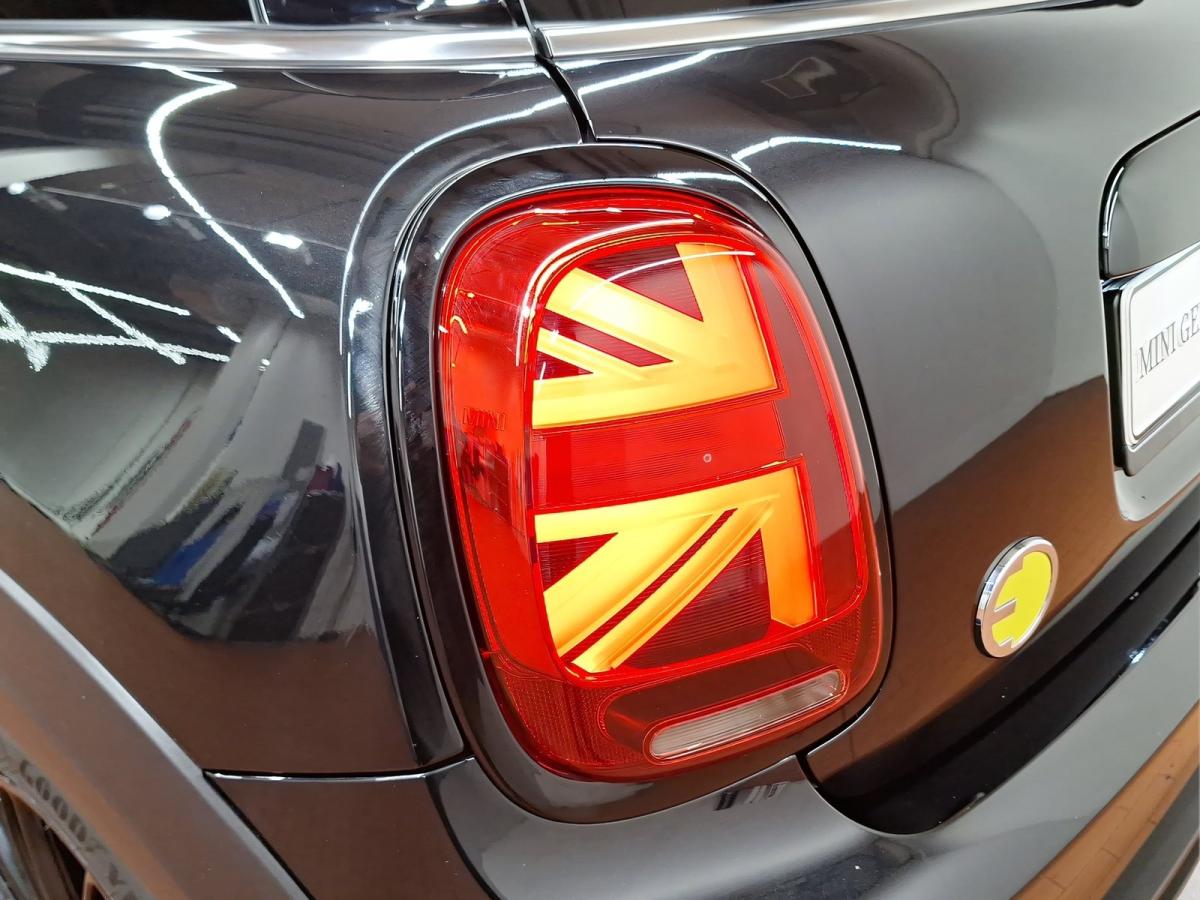Originalaufnahme des Fahrzeugs Originalaufnahme des Fahrzeugs