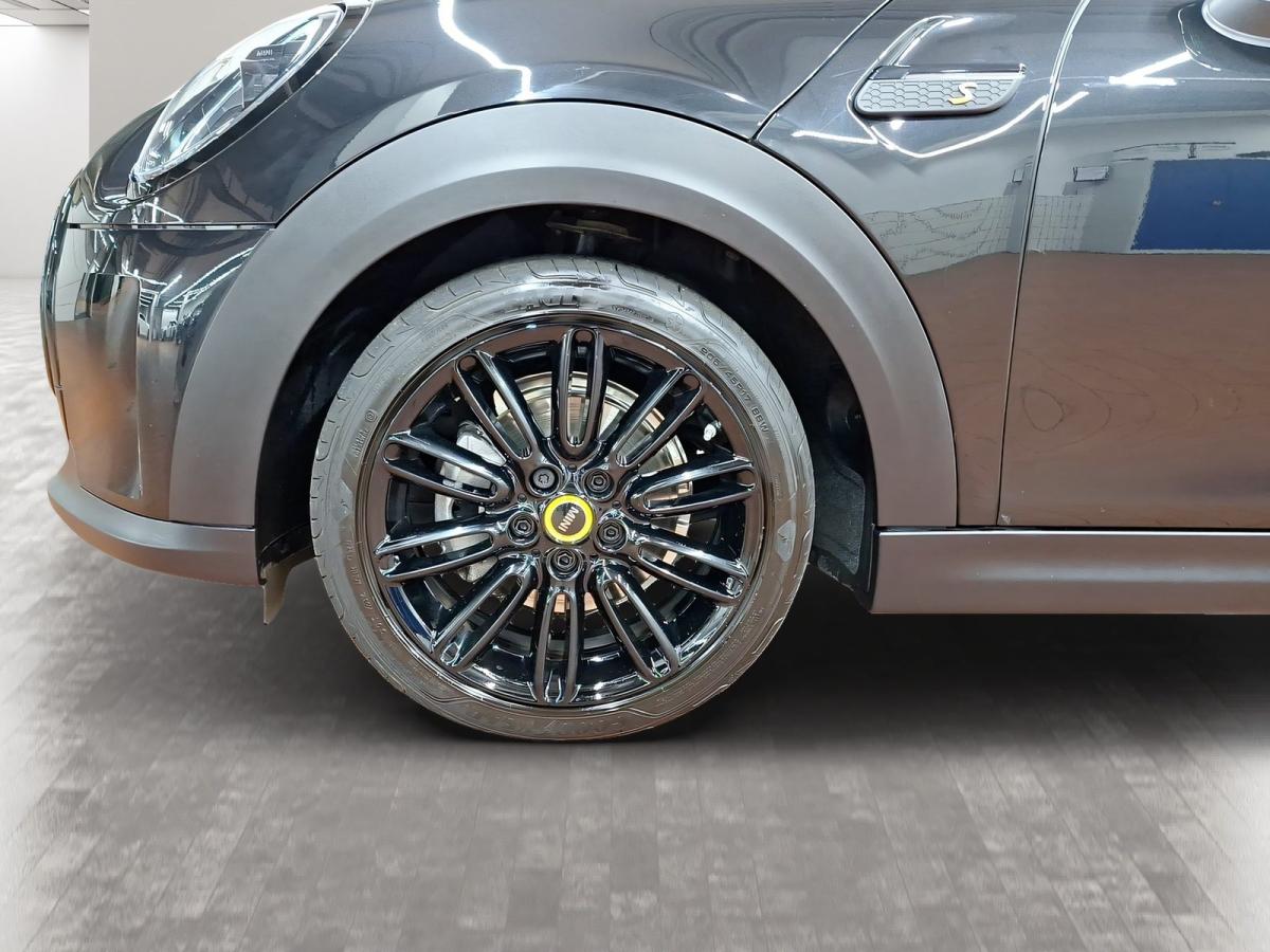 Originalaufnahme des Fahrzeugs Originalaufnahme des Fahrzeugs