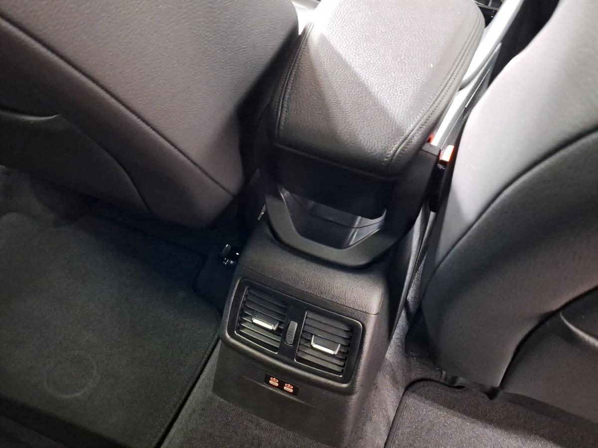Originalaufnahme des Fahrzeugs Originalaufnahme des Fahrzeugs