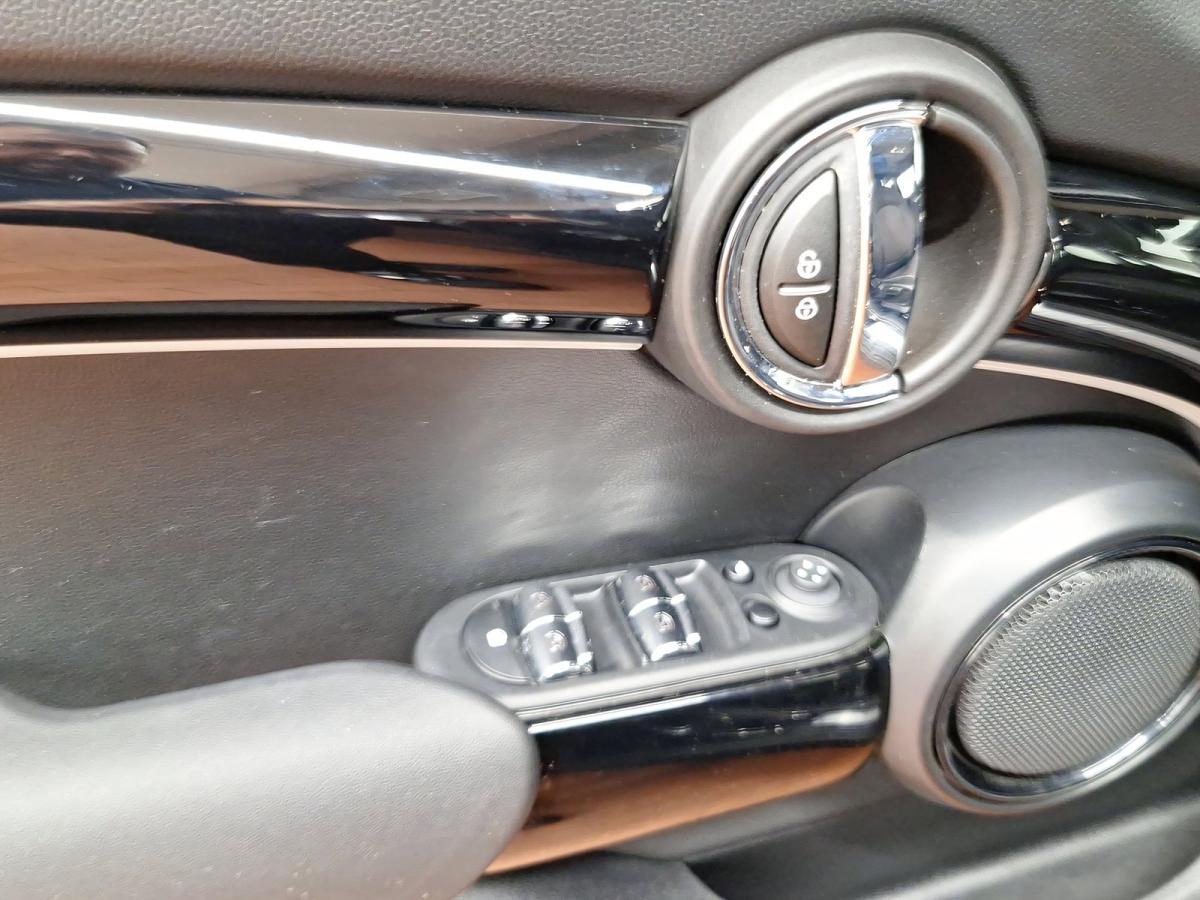 Originalaufnahme des Fahrzeugs Originalaufnahme des Fahrzeugs