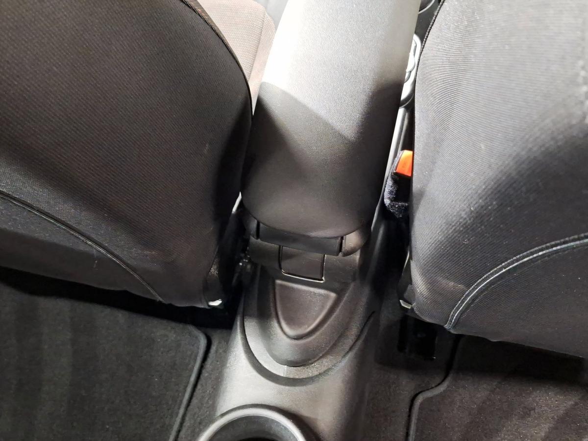 Originalaufnahme des Fahrzeugs Originalaufnahme des Fahrzeugs
