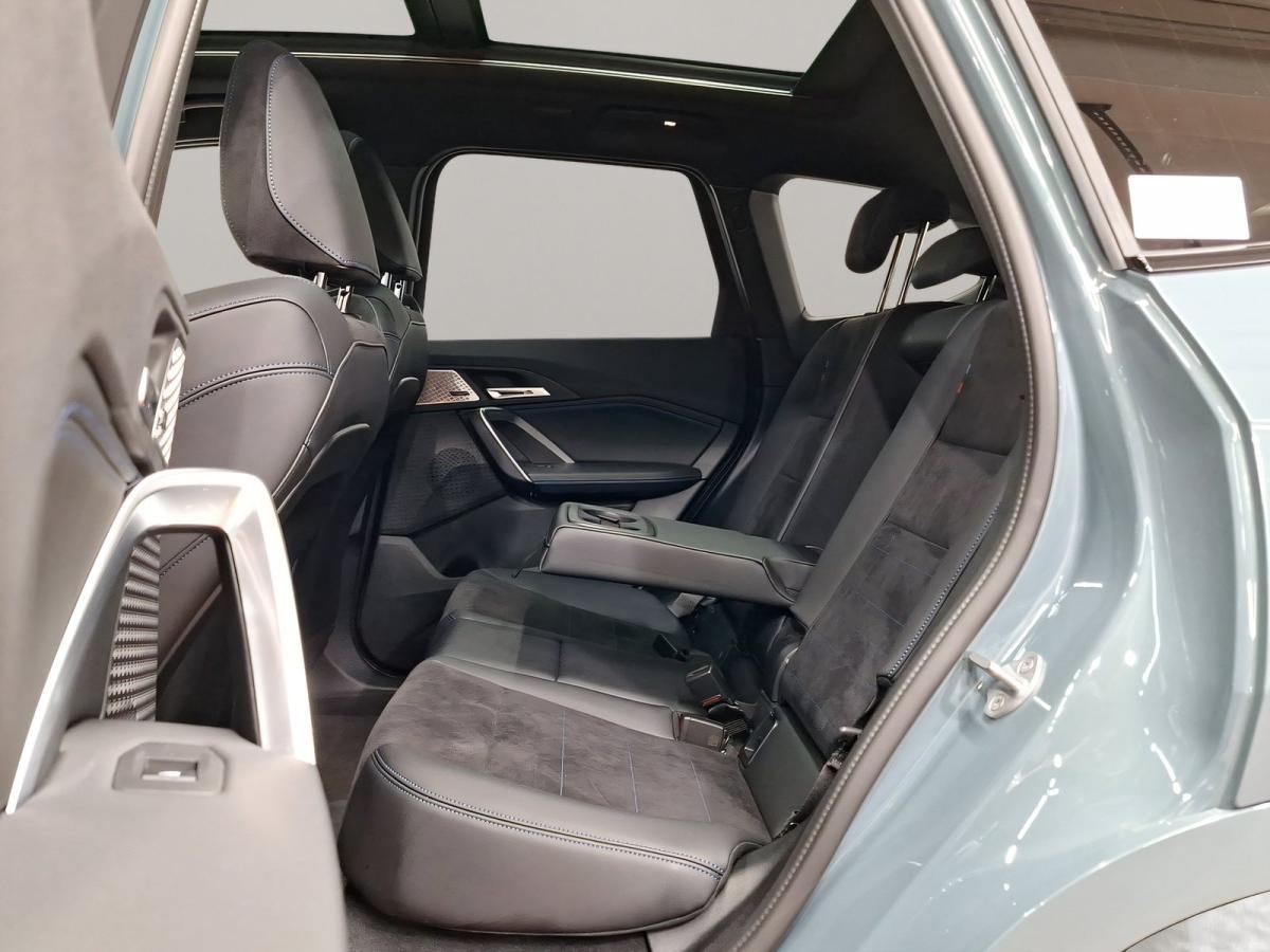 Originalaufnahme des Fahrzeugs Originalaufnahme des Fahrzeugs