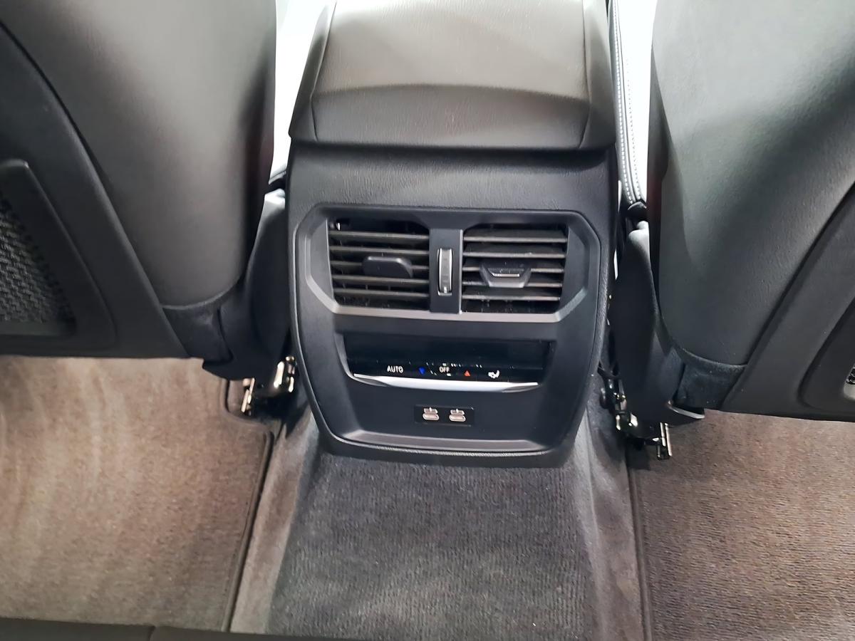 Originalaufnahme des Fahrzeugs