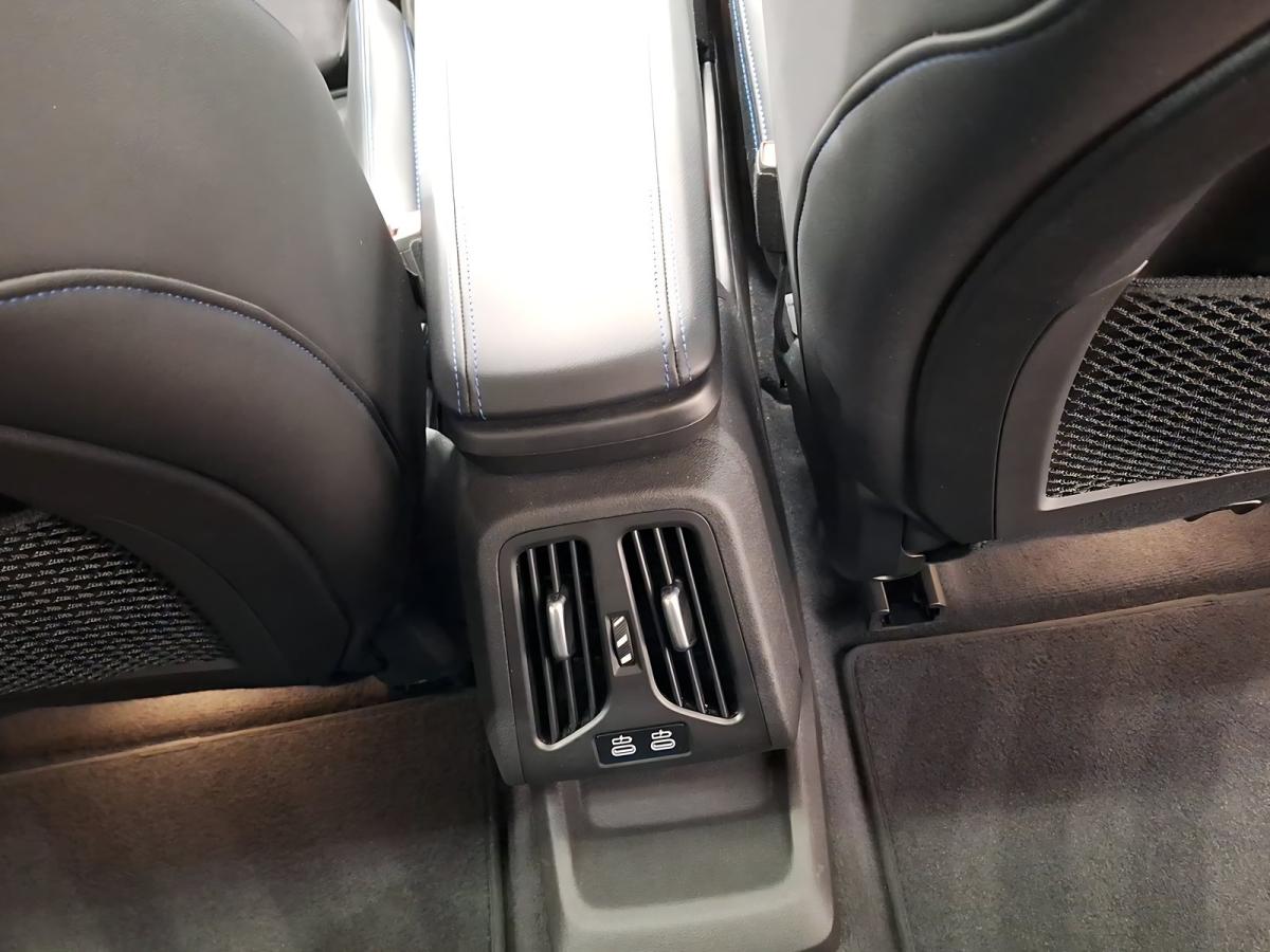 Originalaufnahme des Fahrzeugs