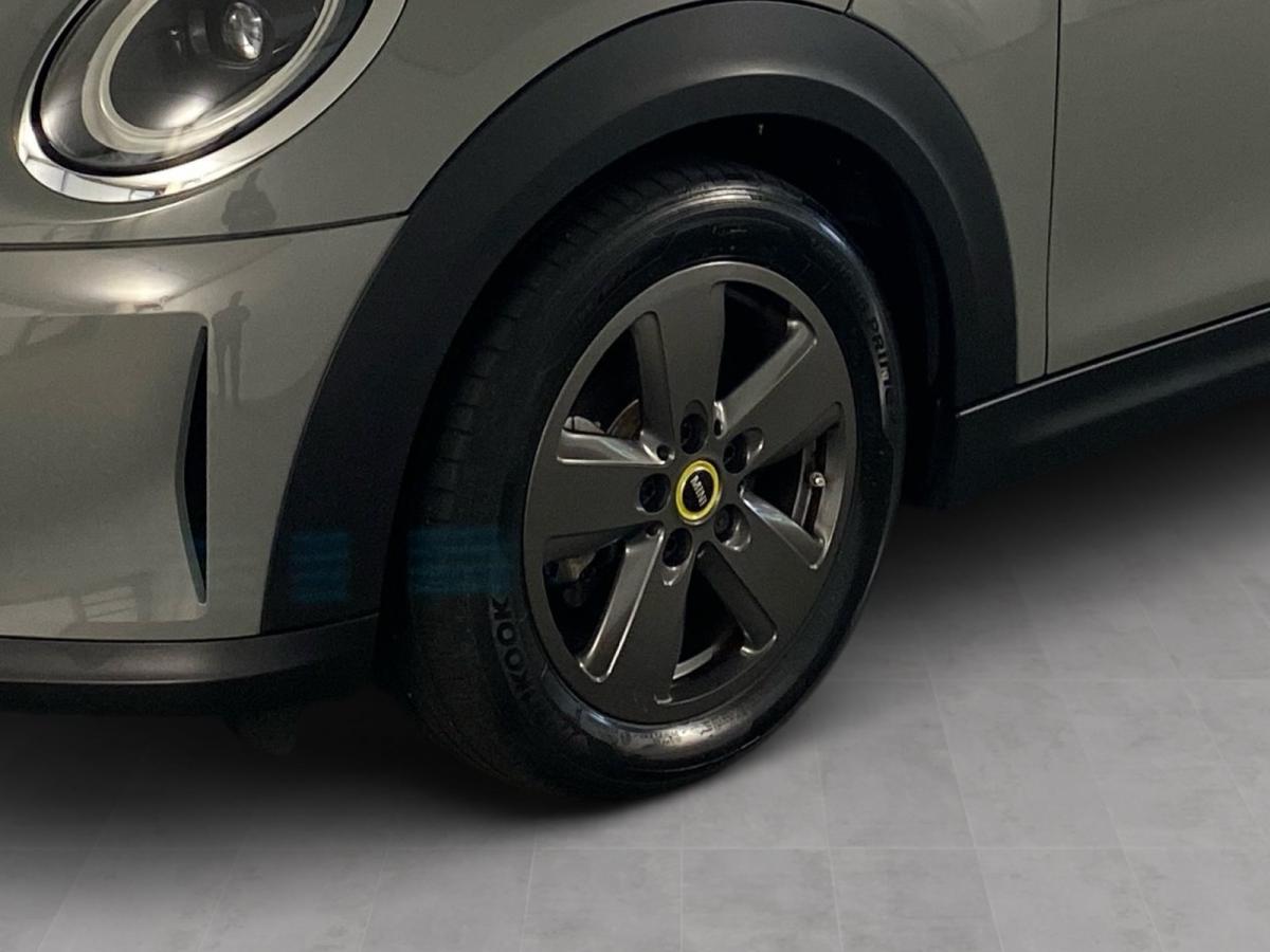 Originalaufnahme des Fahrzeugs Originalaufnahme des Fahrzeugs