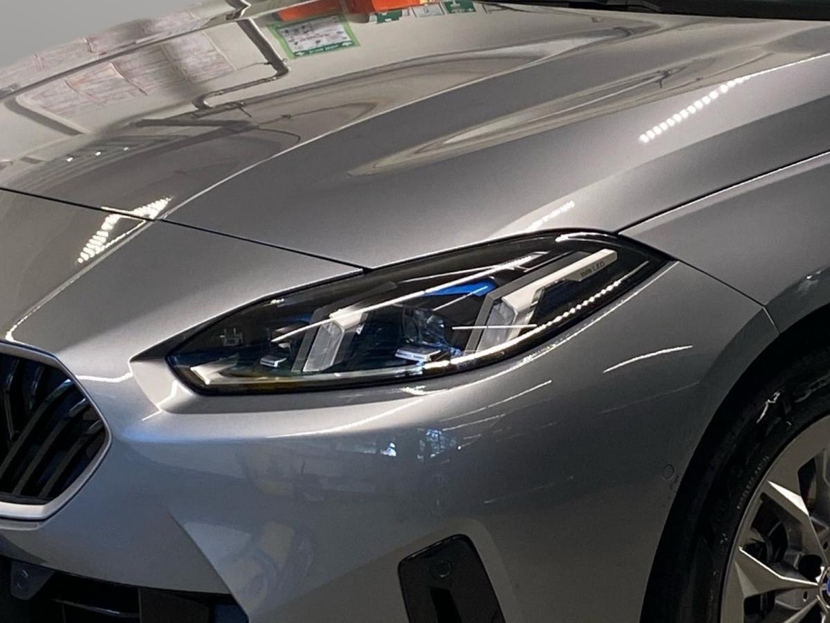 Originalaufnahme des Fahrzeugs Originalaufnahme des Fahrzeugs