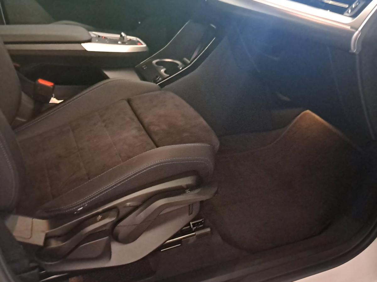 Originalaufnahme des Fahrzeugs Originalaufnahme des Fahrzeugs