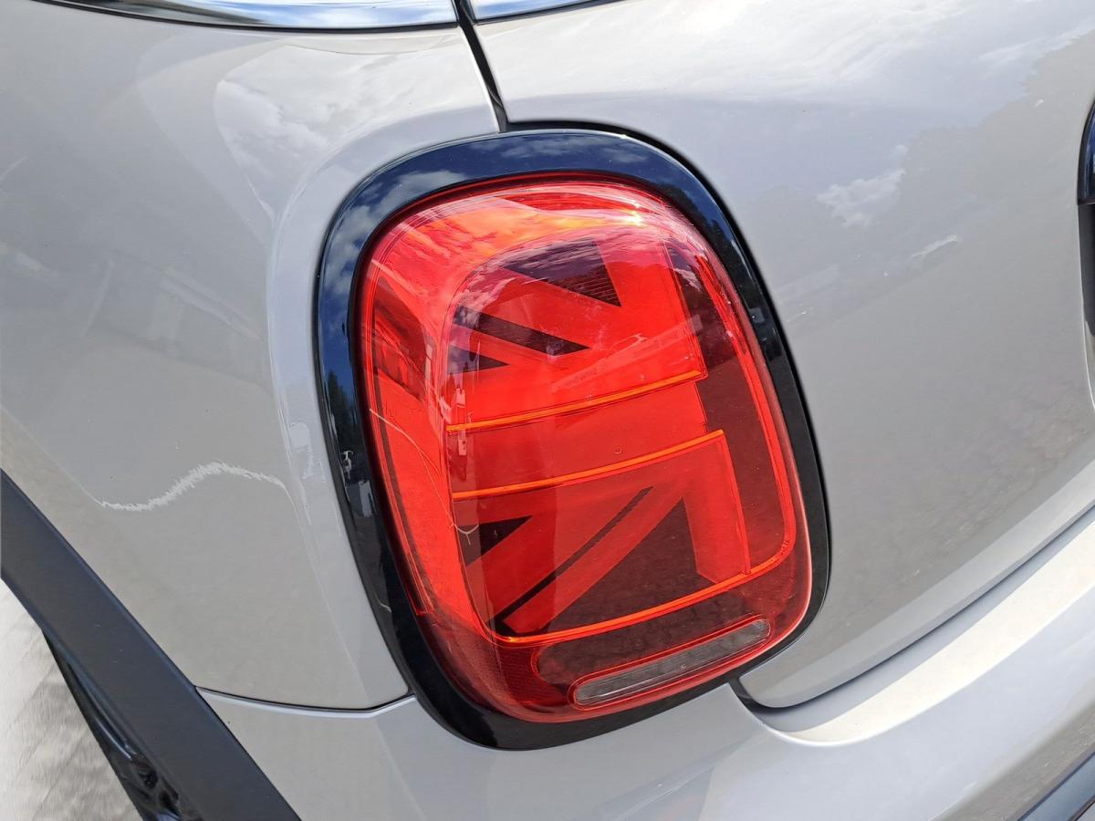 Originalaufnahme des Fahrzeugs Originalaufnahme des Fahrzeugs