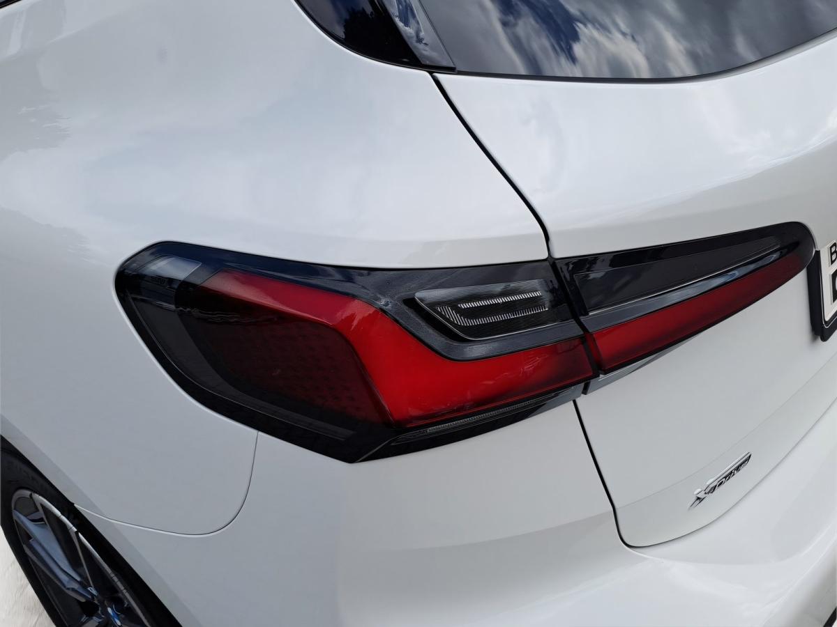 Originalaufnahme des Fahrzeugs Originalaufnahme des Fahrzeugs