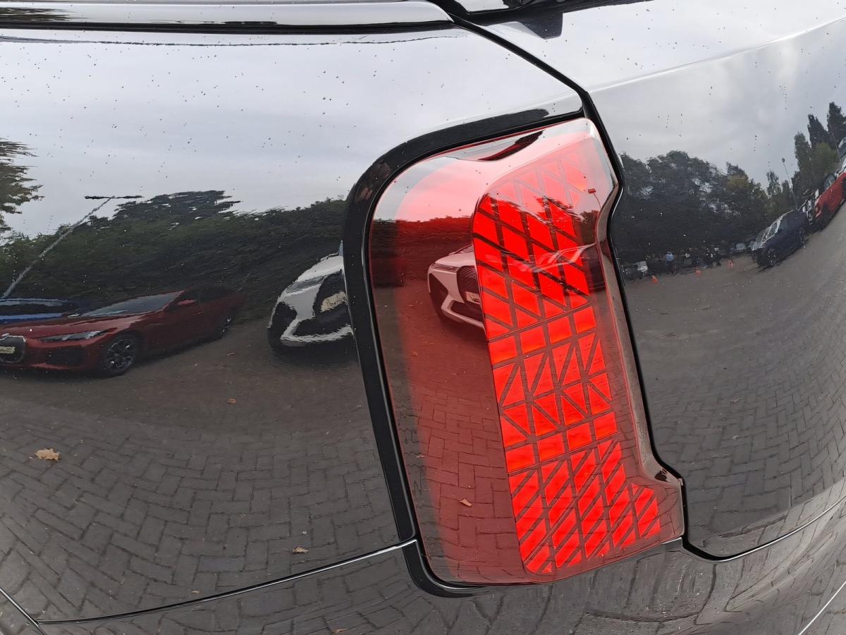 Originalaufnahme des Fahrzeugs Originalaufnahme des Fahrzeugs