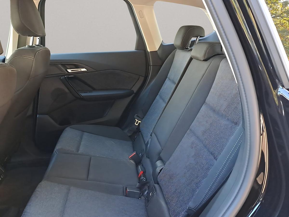 Originalaufnahme des Fahrzeugs Originalaufnahme des Fahrzeugs